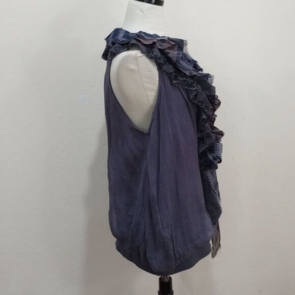 Elizabeth And James Purple Silk Ruffled Sleeveless Blouse - Size M - Picture 5 of 9